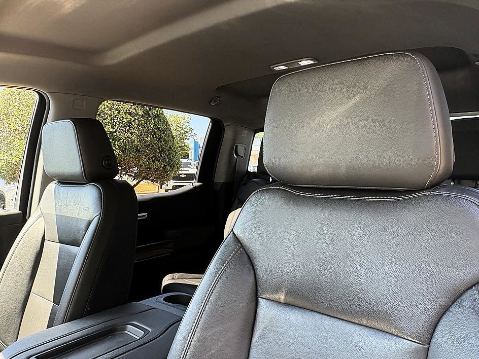 Used 2021 Northsky Blue Metallic Chevrolet RST image 18