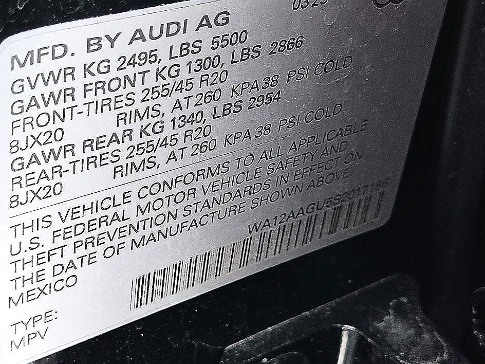 Used 2025 Black Audi Premium Plus image 37