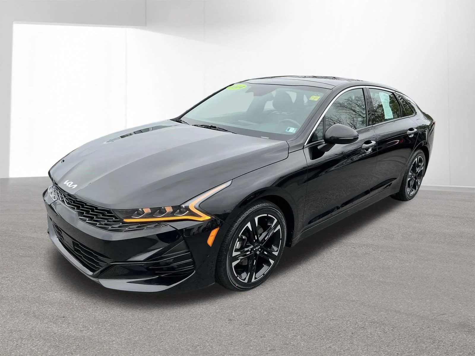 Used 2024 Ebony Black Kia GT-Line image 21