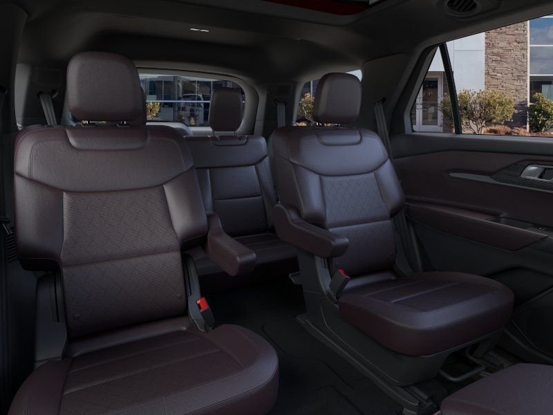 New 2026 Rapid Red Metallic Tinted Clearcoat Ford Platinum™ image 15