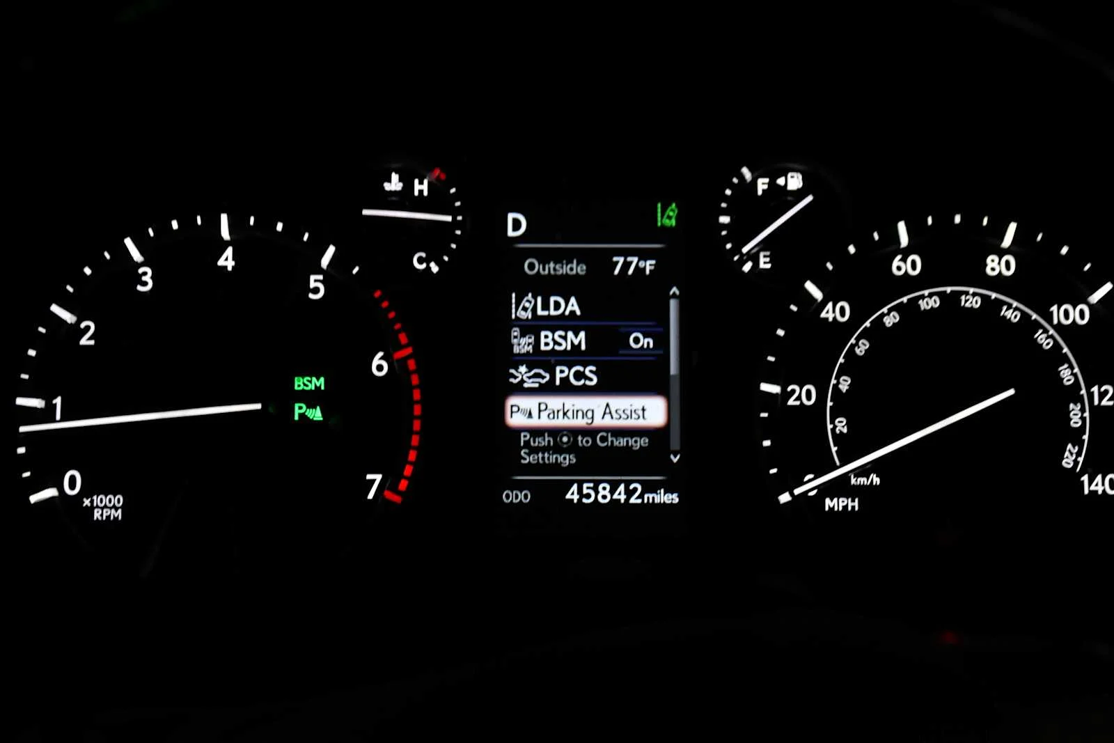 Used 2023 Eminent White Pearl Lexus Premium image 28