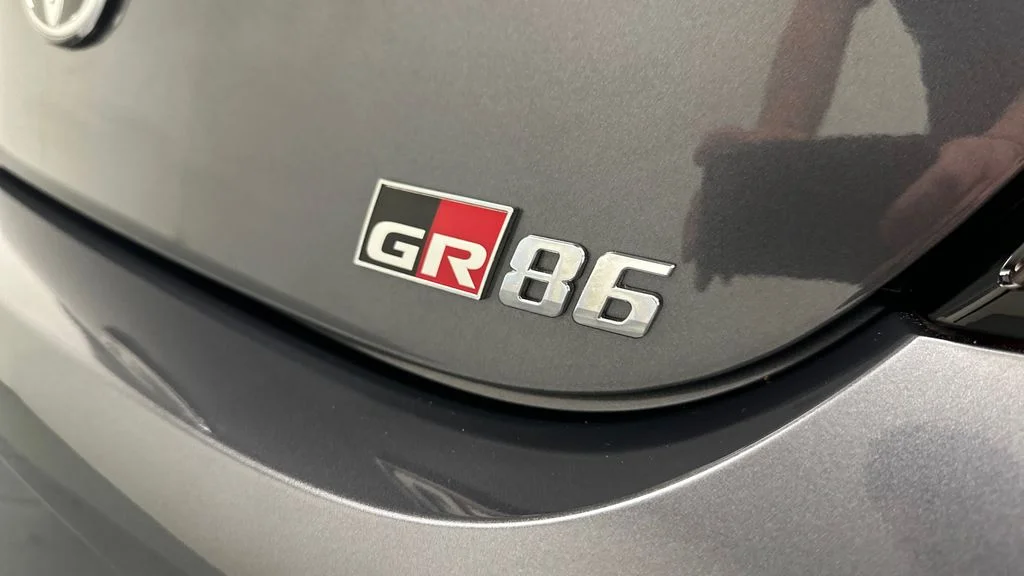 Used 2022  Toyota Premium image 18
