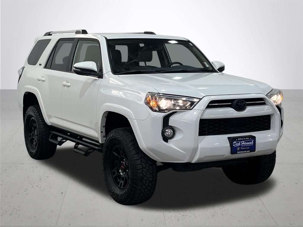 Used 2020 Super White Toyota SR5 Premium image 8