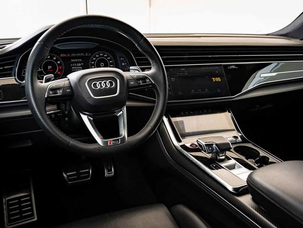 Certified Used 2024 Matador Red Audi 4.0T image 4