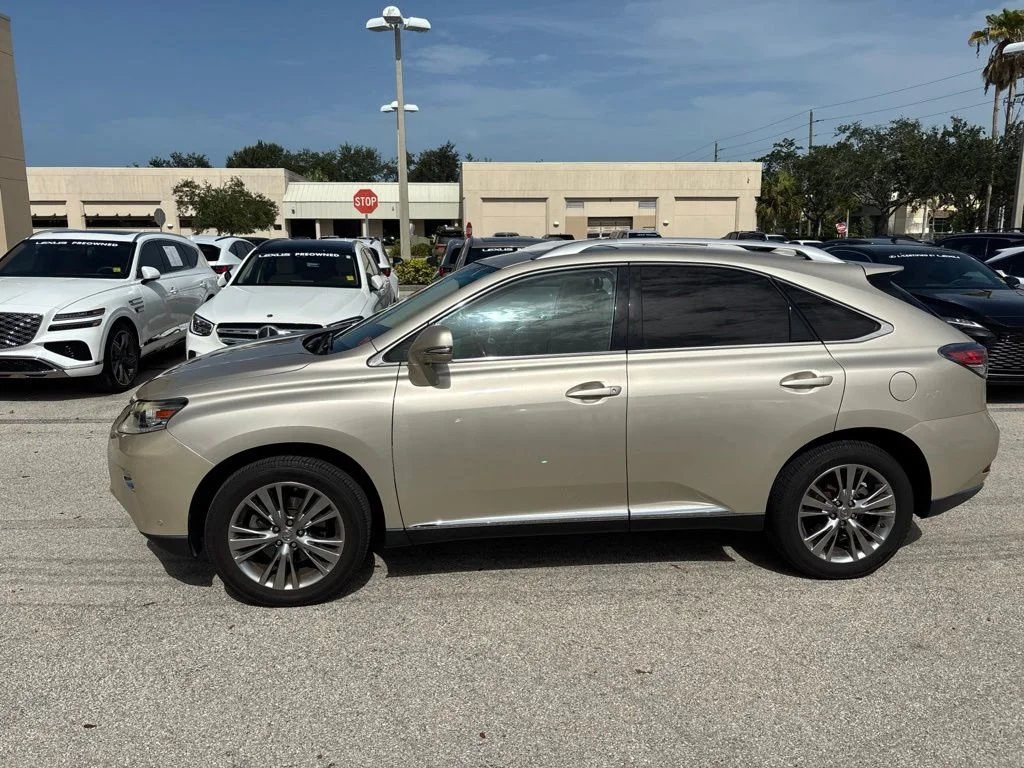 Used 2014 Beige Lexus 350 image 9