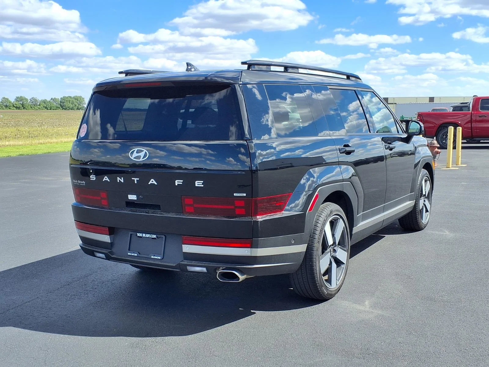 Used 2024 Black Hyundai Limited image 17