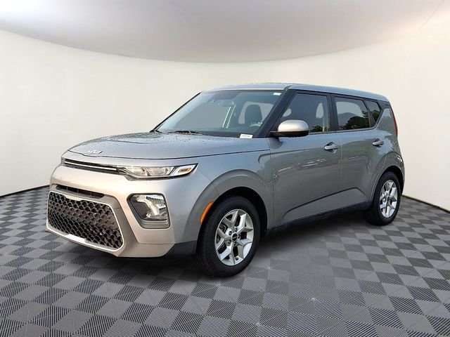 Used 2022 Gray Kia LX image 3