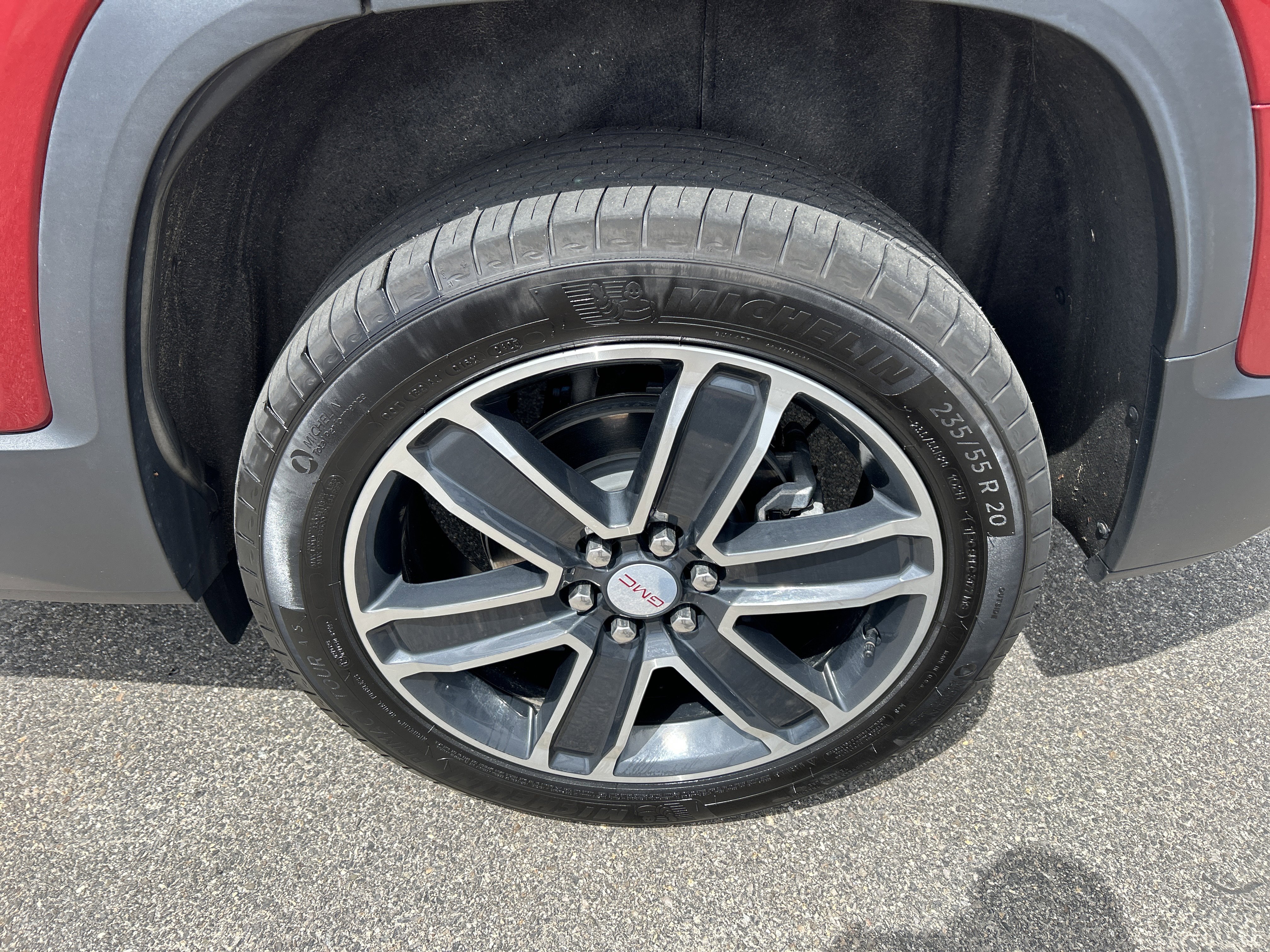 Used 2023 Volcanic Red Tintcoat GMC SLT image 8
