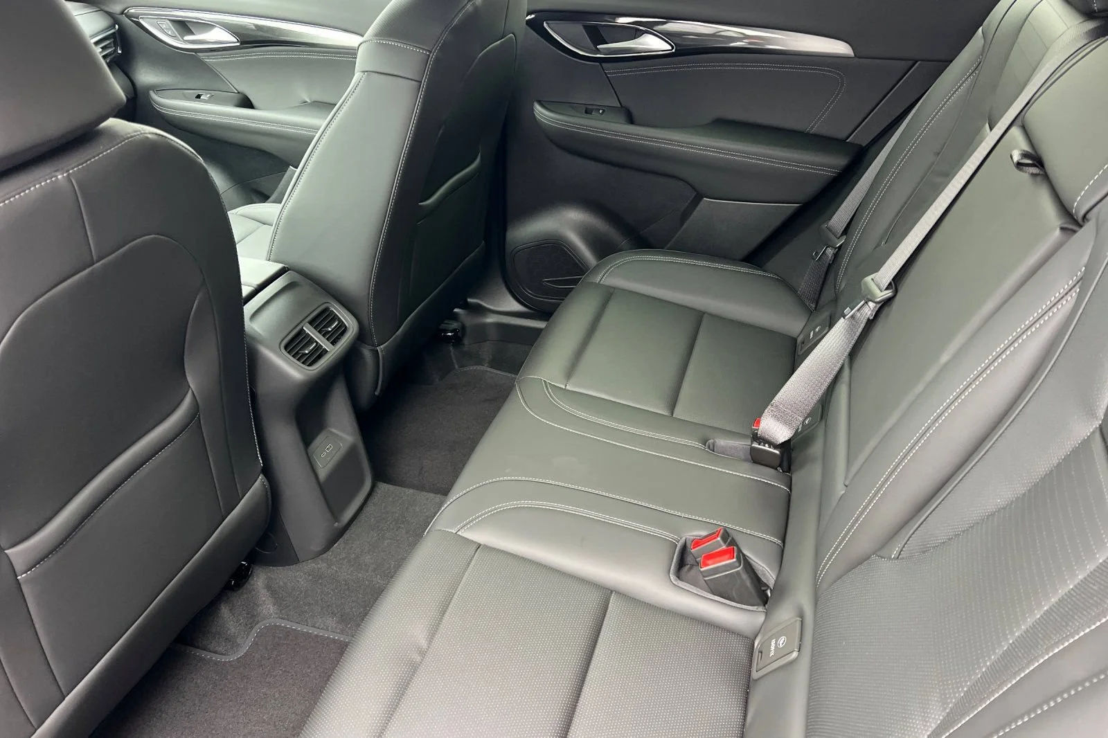 2026 Buick Envision Preferred - Photo 9