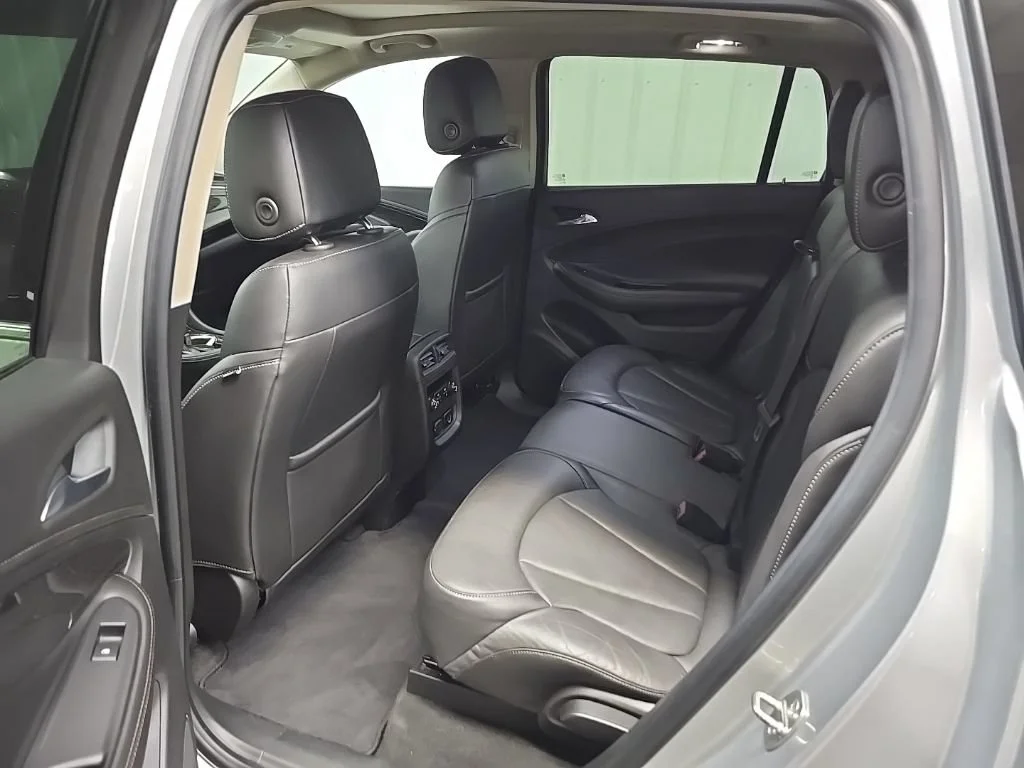 Used 2018 GALAXY SILVER METALLIC Buick Essence image 32