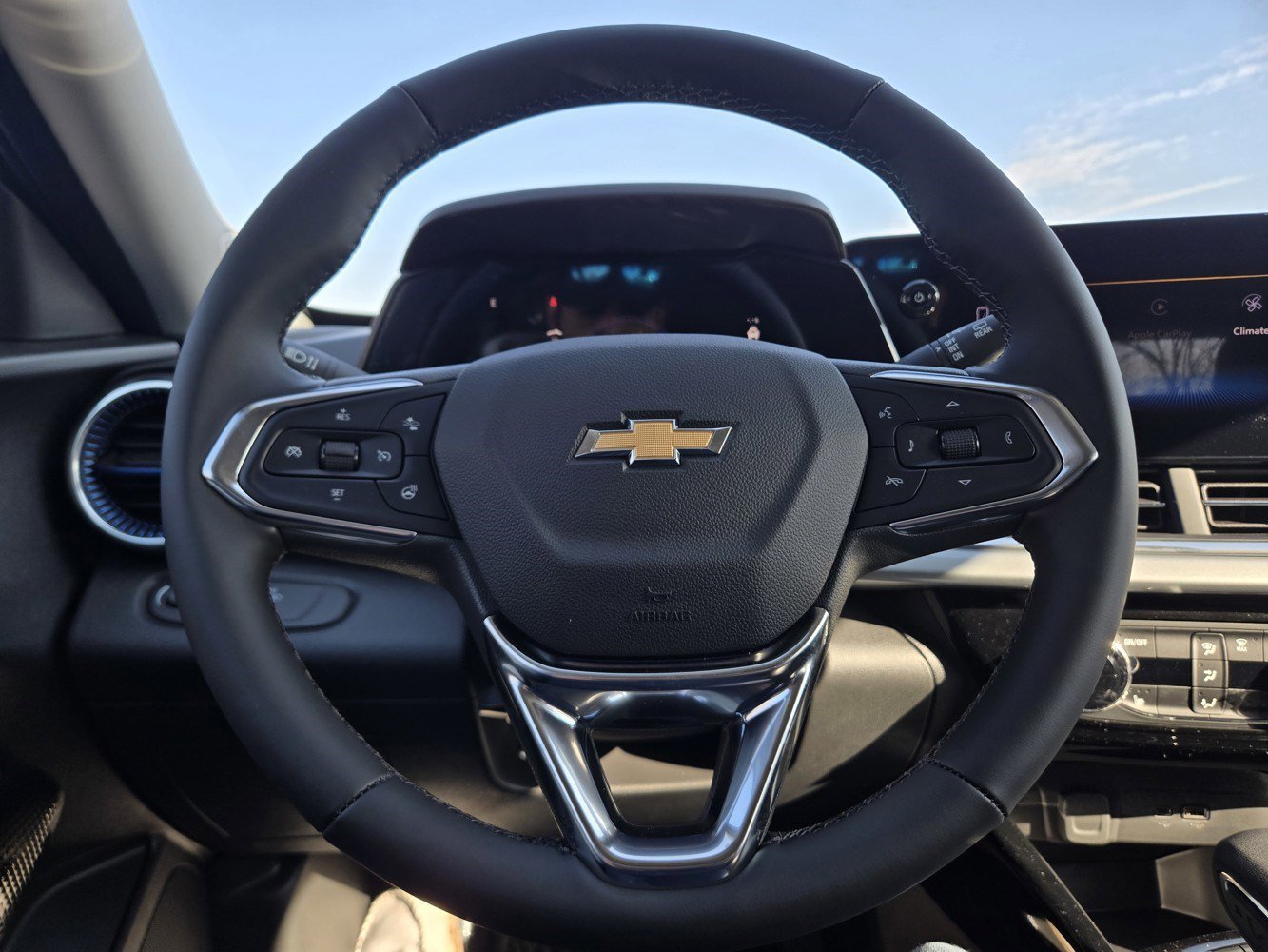 New 2026 Summit White Chevrolet LT image 10