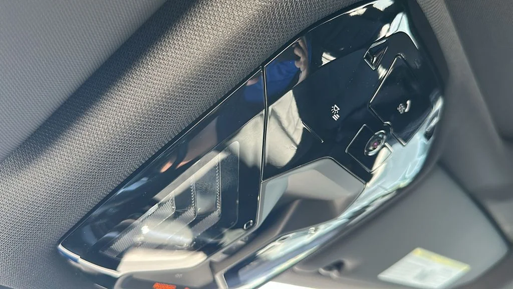 2026 BMW 5 Series 530i - Photo 21