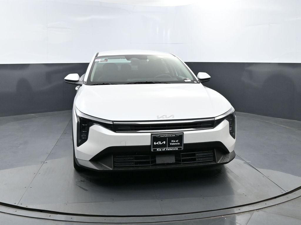 New 2026 Snow White Pearl Kia LXS image 2