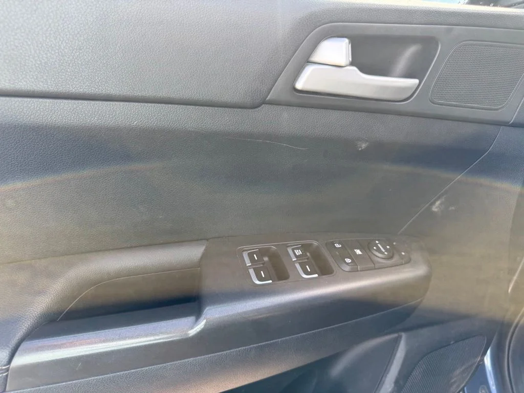 Used 2019 Blue Kia LX image 5