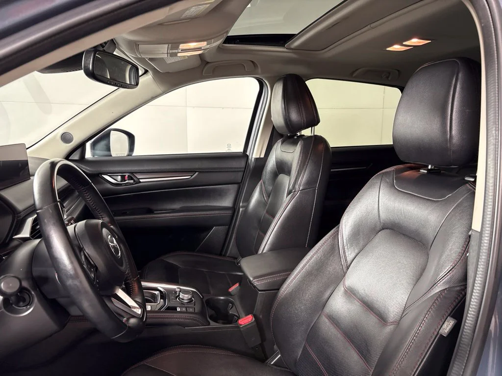 Used 2024 Gray Mazda 2.5 S Carbon Edition image 28