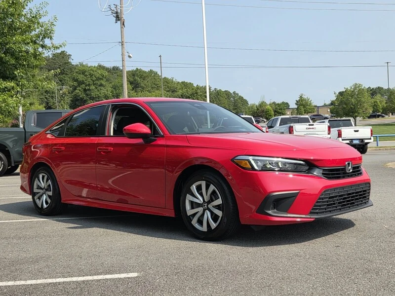 Used 2024 Rallye Red Honda LX image 4