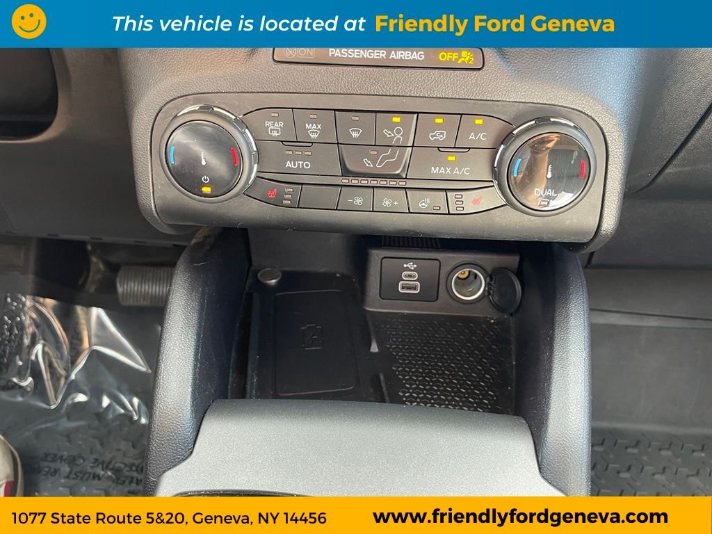 Used 2023 Orange Ford Badlands image 22