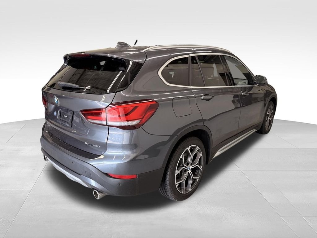 Used 2020 Gray BMW  image 6