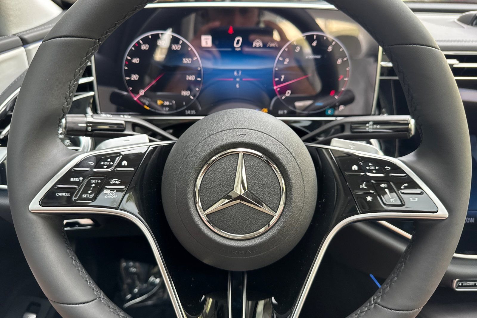 New 2027 Polar White Mercedes-Benz E 450 image 24