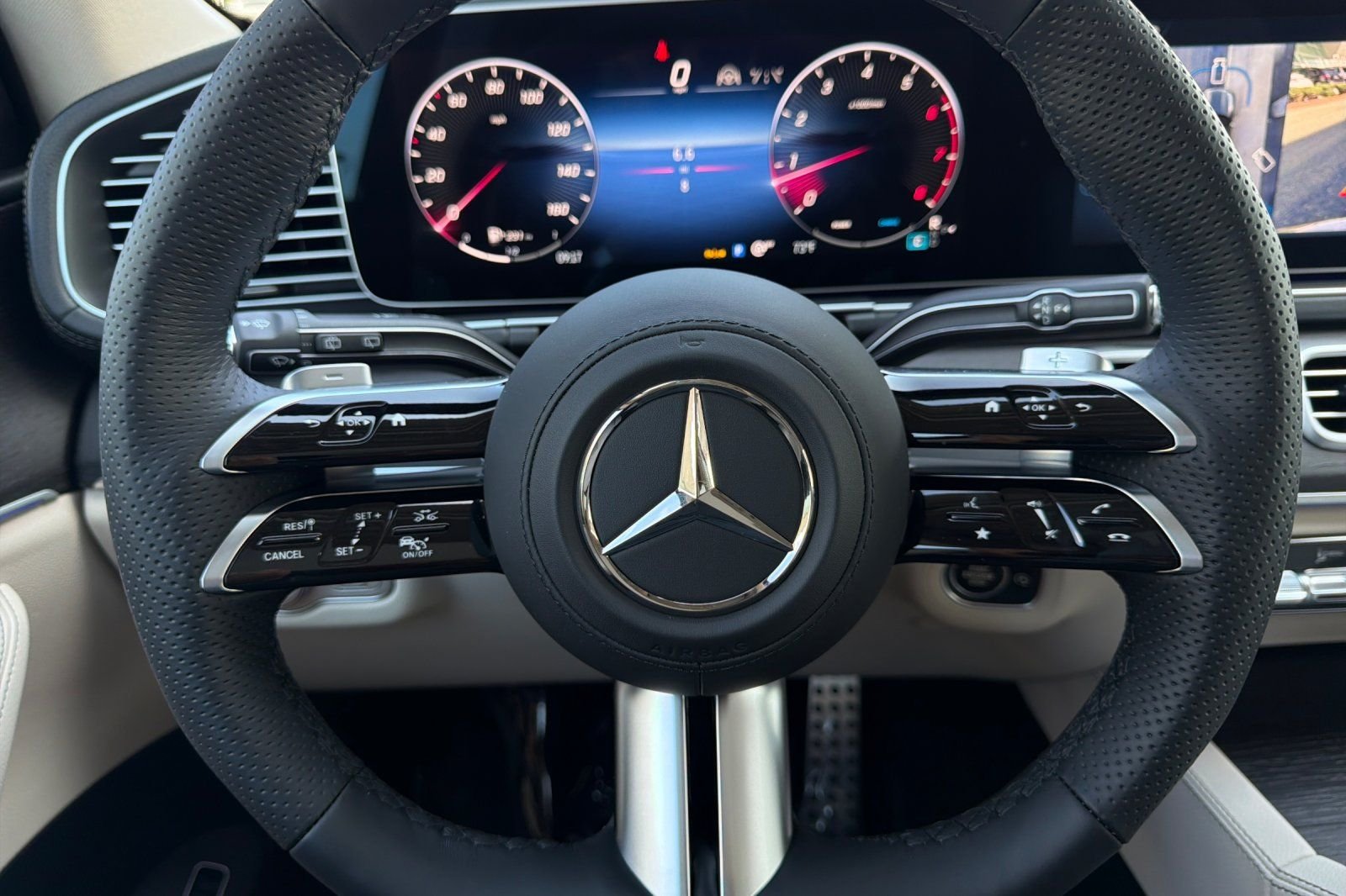 New 2026 Twilight Blue Metallic Mercedes-Benz GLS 450 image 24
