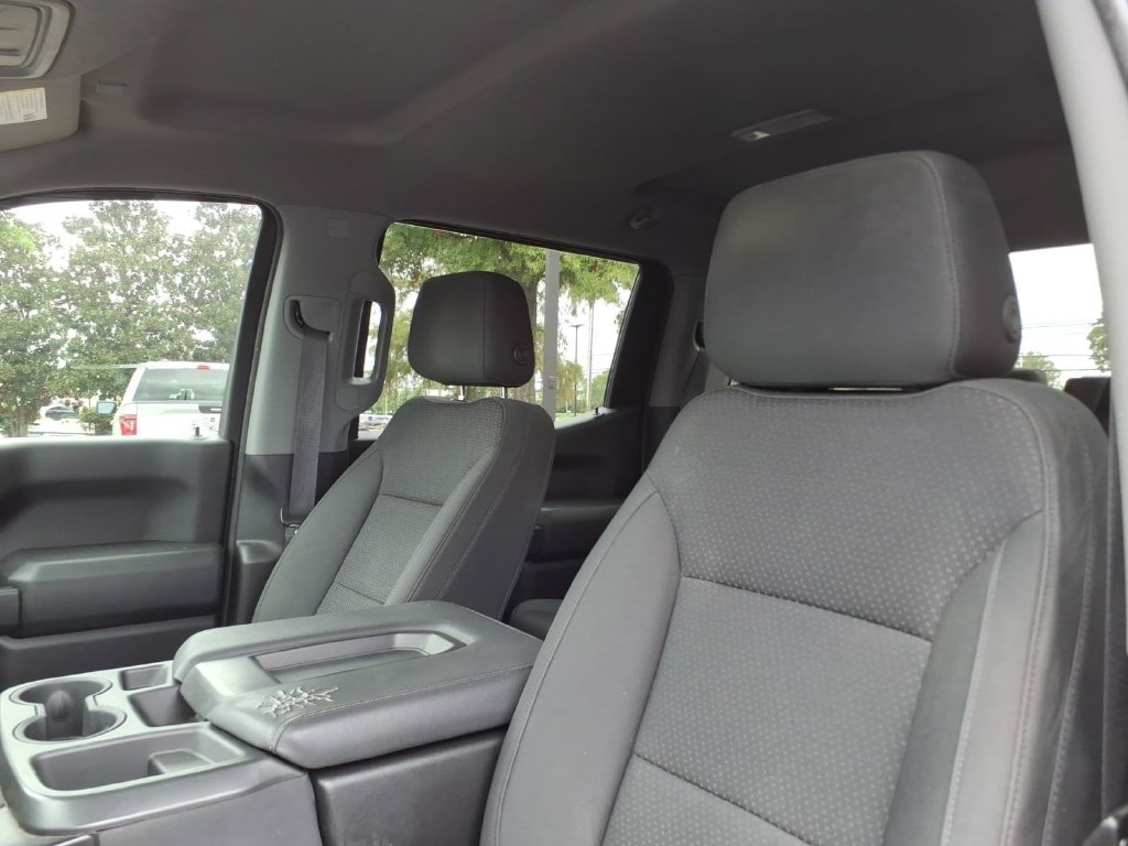 Used 2021 Red Chevrolet Custom Trail Boss image 14