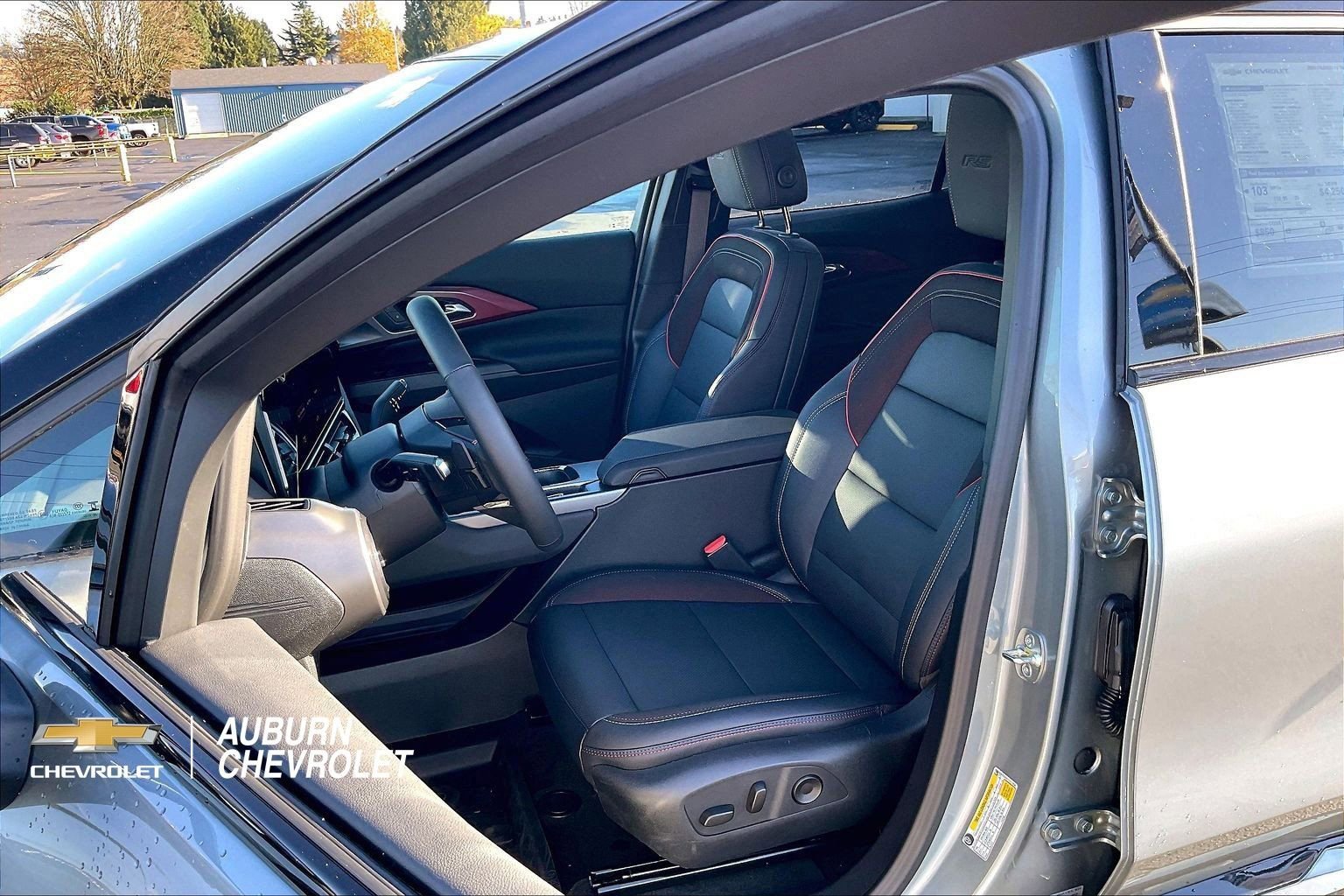 2026 Chevrolet Equinox EV RS - Photo 9