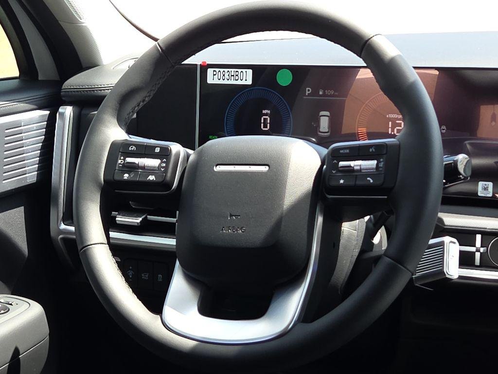New 2026 White Hyundai SE image 12