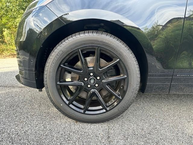 New 2026 Santorini Black Land Rover  image 9
