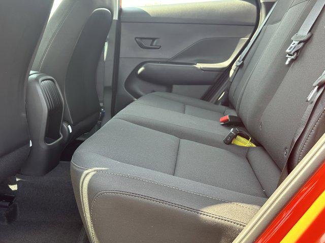 2026 Hyundai Kona SE - Photo 18