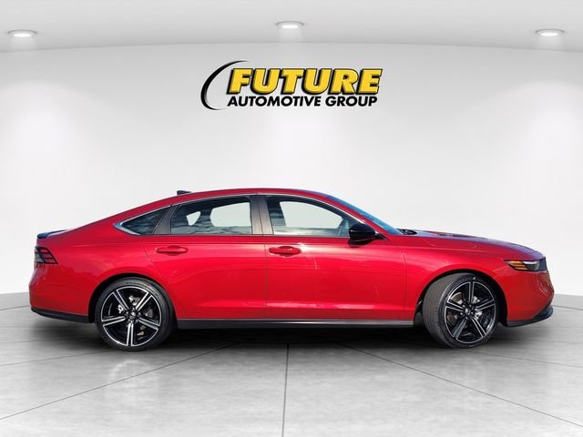 Used 2024  Honda Sport image 3