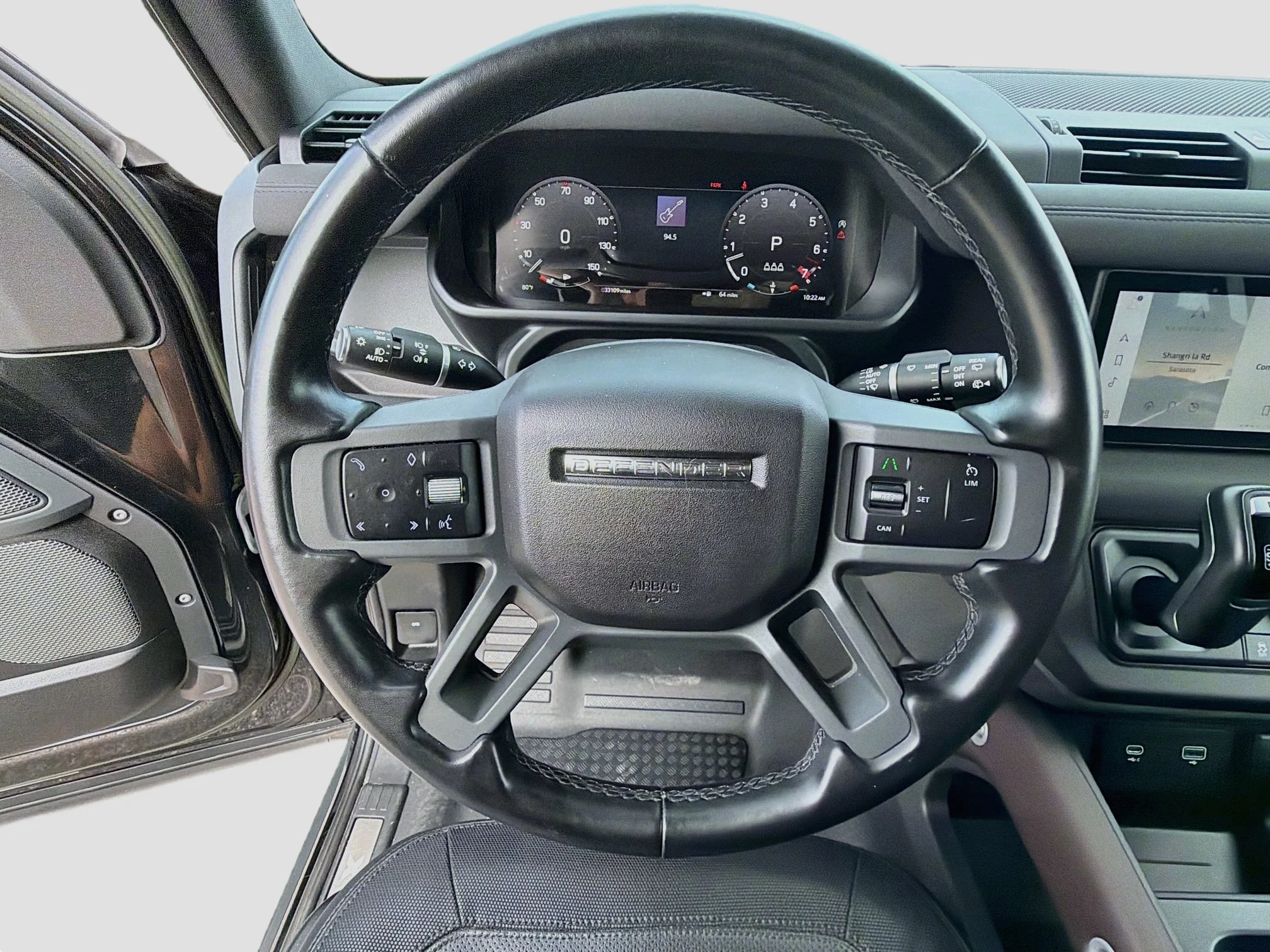 Used 2023 Santorini Black Metallic Land Rover X-Dynamic SE image 39