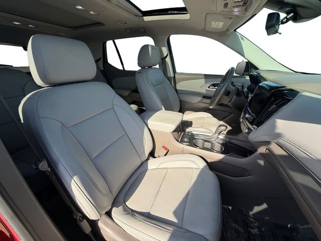 Used 2020 Red Chevrolet Premier image 16