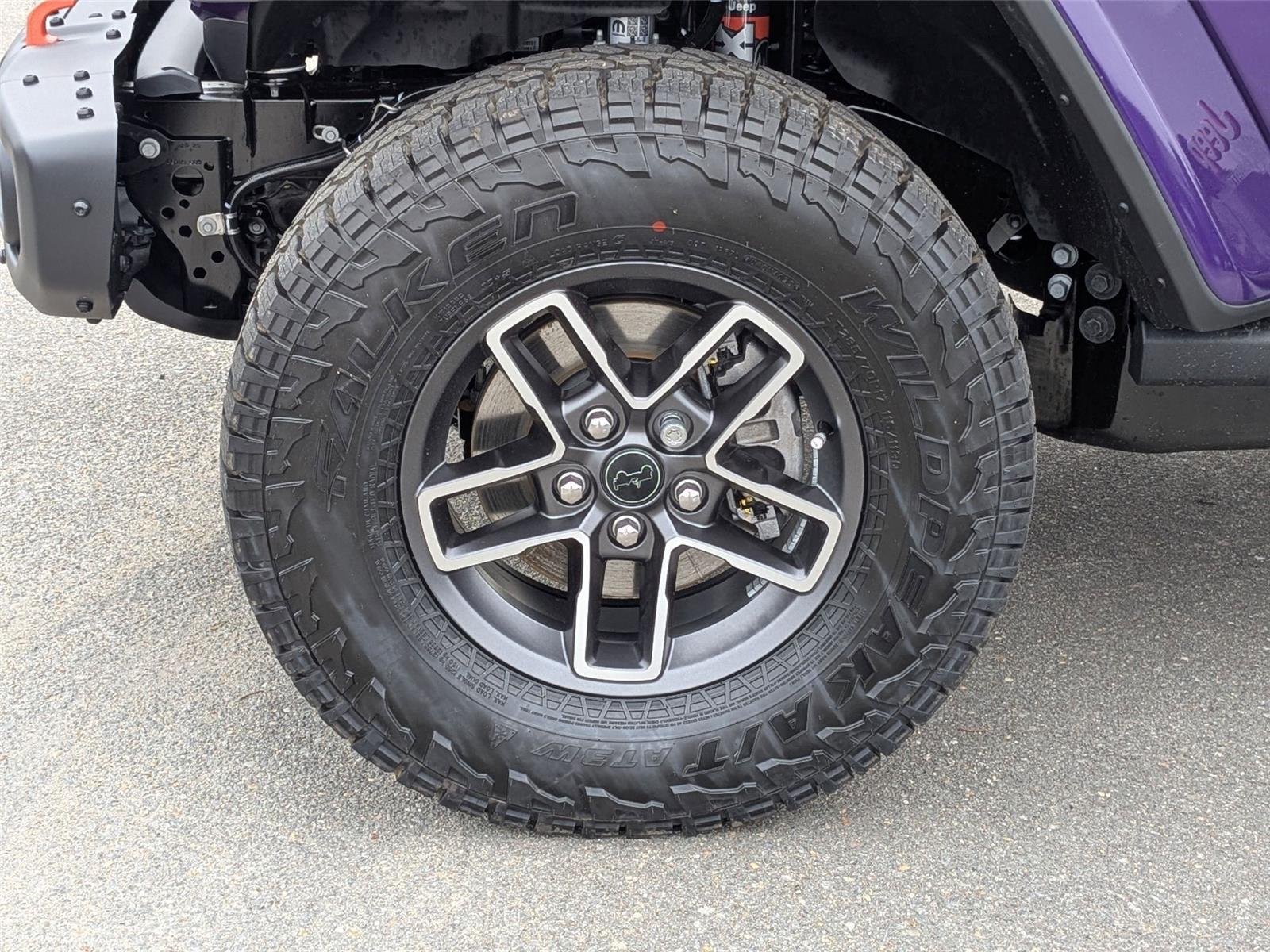 New 2026 Reign Exterior Paint Jeep Mojave X image 9