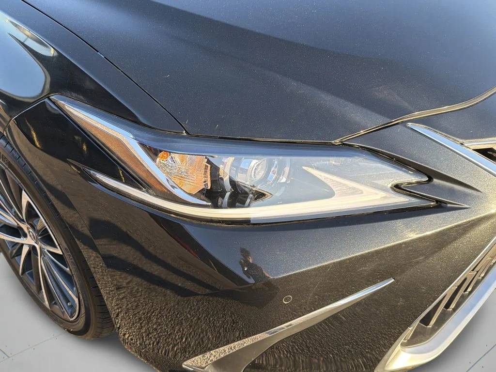 Used 2024 Black Lexus 350 image 10