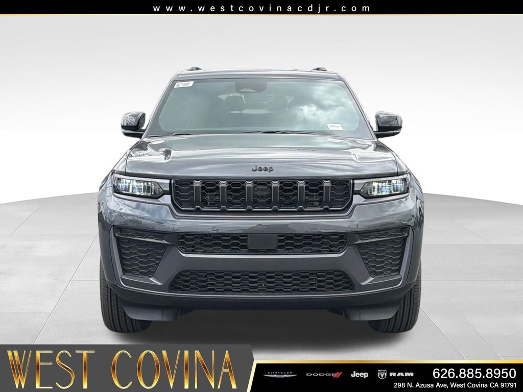 New 2026 Baltic Gray Metallic Clear-Coat Exterior Paint Jeep Altitude image 8