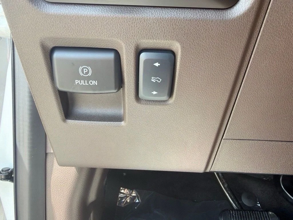 New 2026 White Ford King Ranch image 20