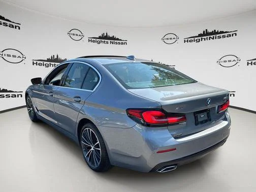 Used 2023 Gray BMW 540i xDrive image 4