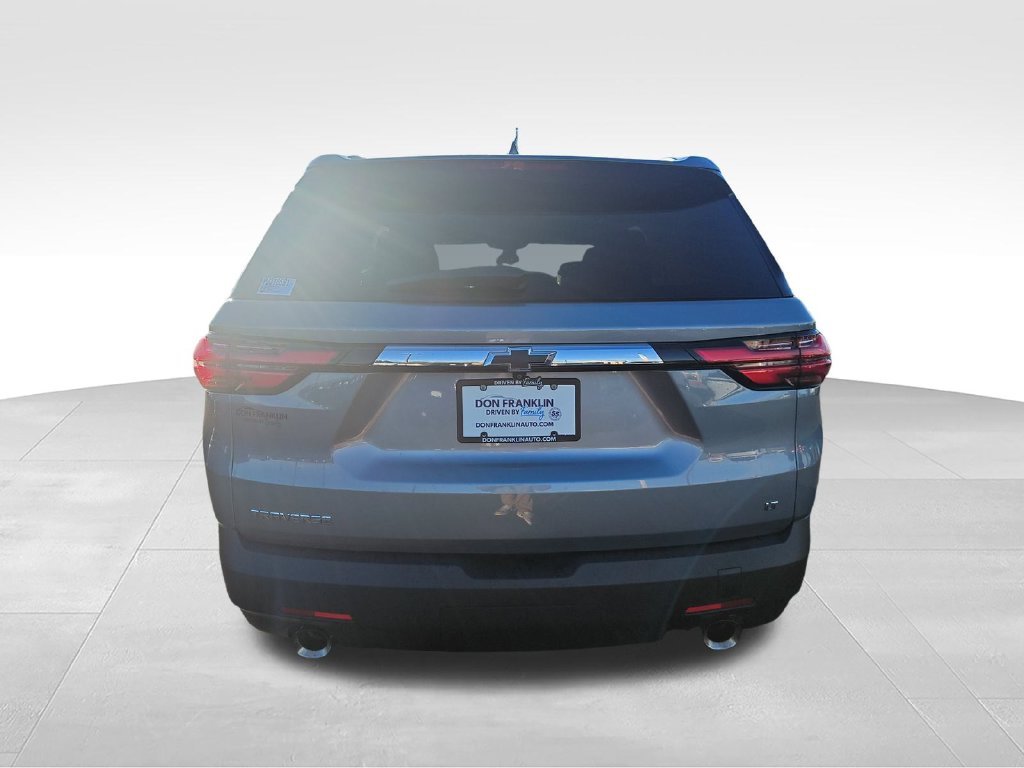 Used 2023 Gray Chevrolet LT image 4