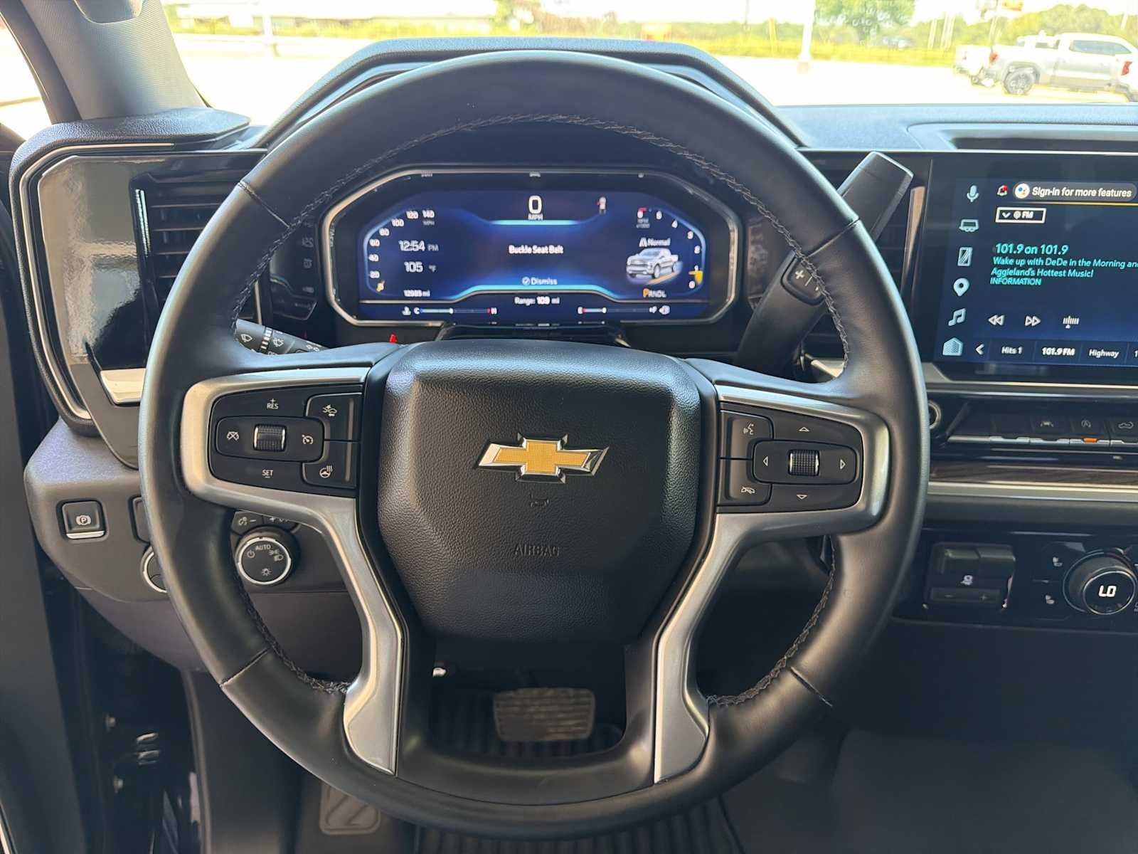 Used 2025 Black Chevrolet LT image 11