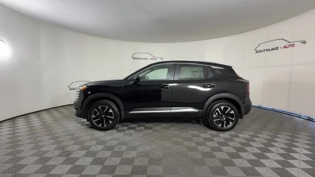 New 2027 Super Black Nissan SV image 5