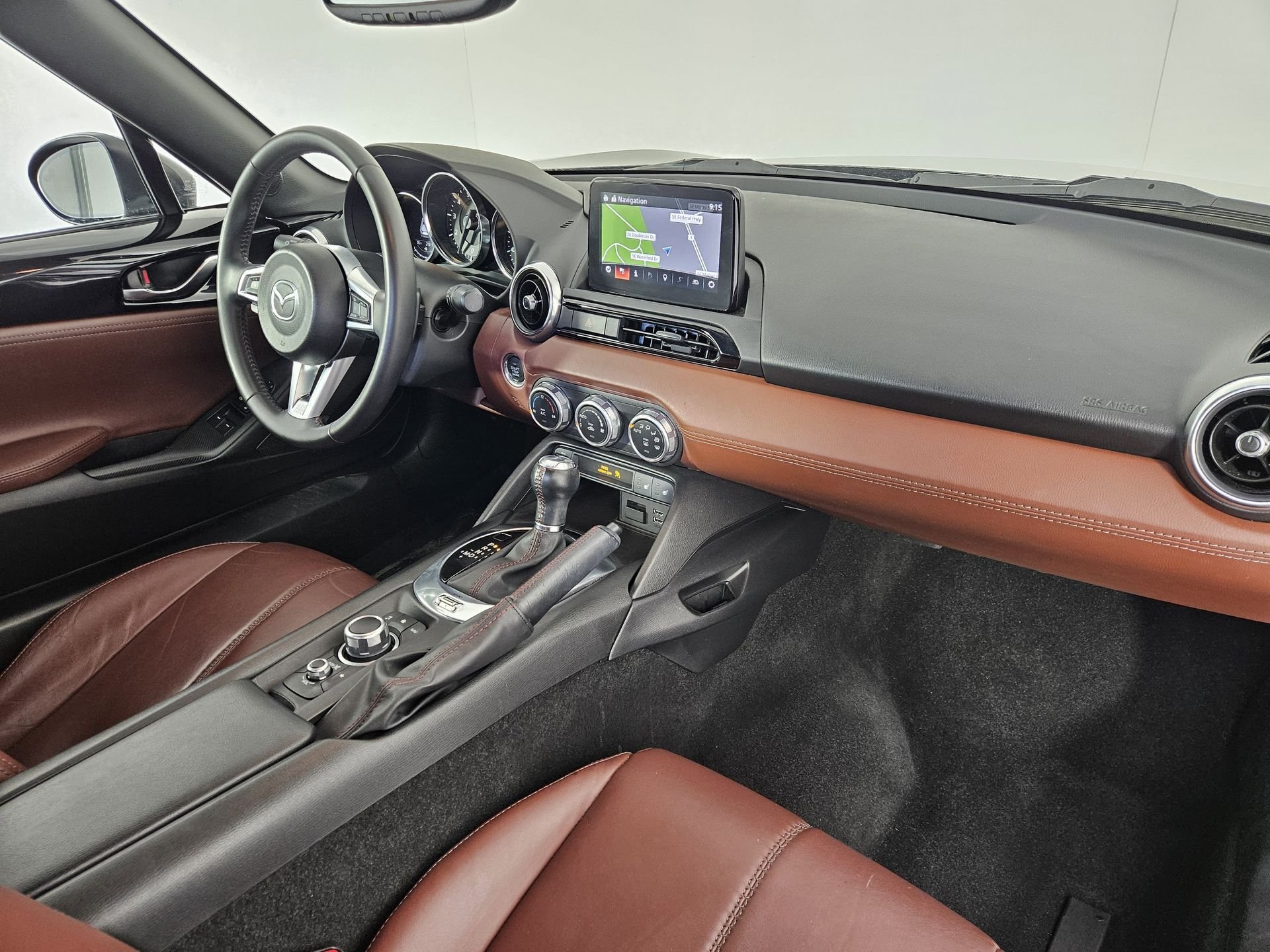 Used 2018 Black Mazda Grand Touring image 38