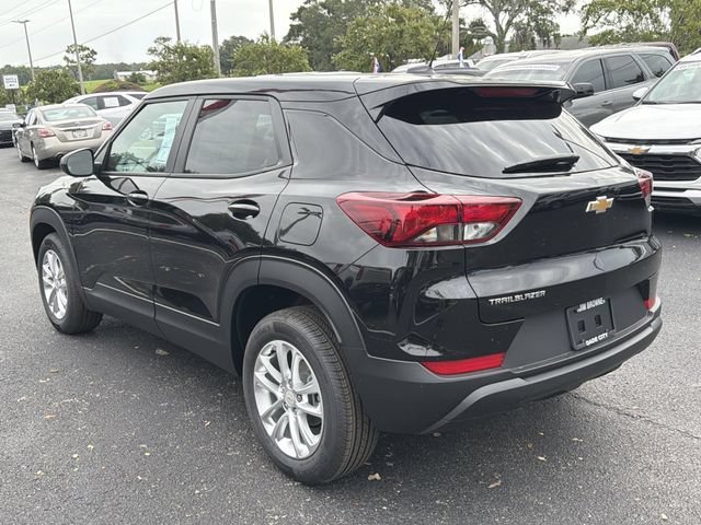 New 2026 Mosaic Black Metallic Chevrolet LS image 7