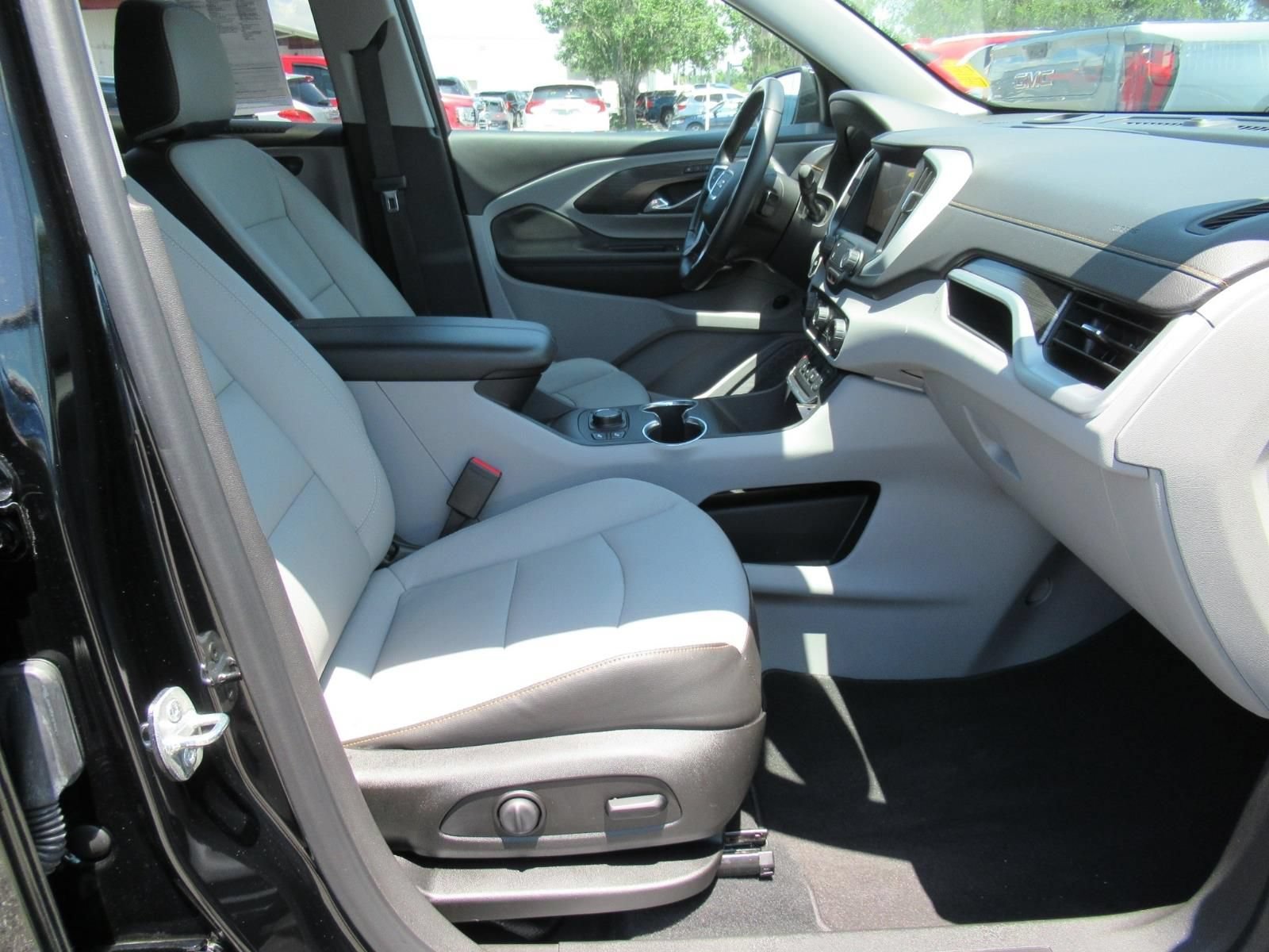 Used 2021 EBONY TWILIGHT METALLIC GMC SLT image 10