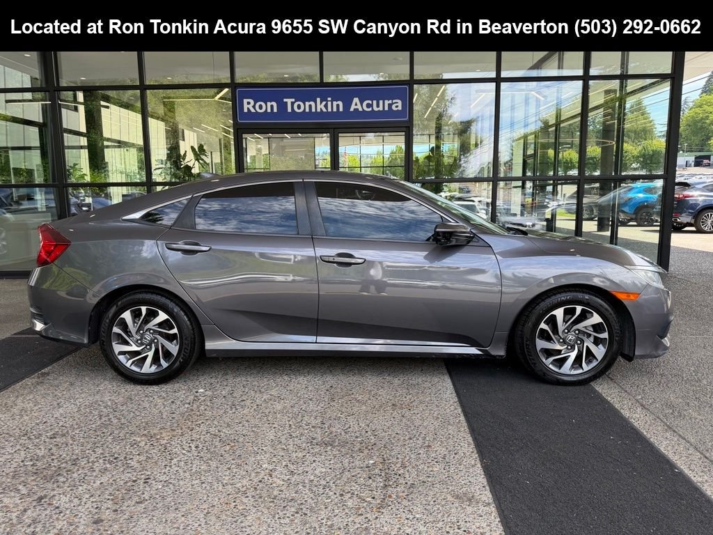 Used 2018 Modern Steel Metallic Honda EX image 8