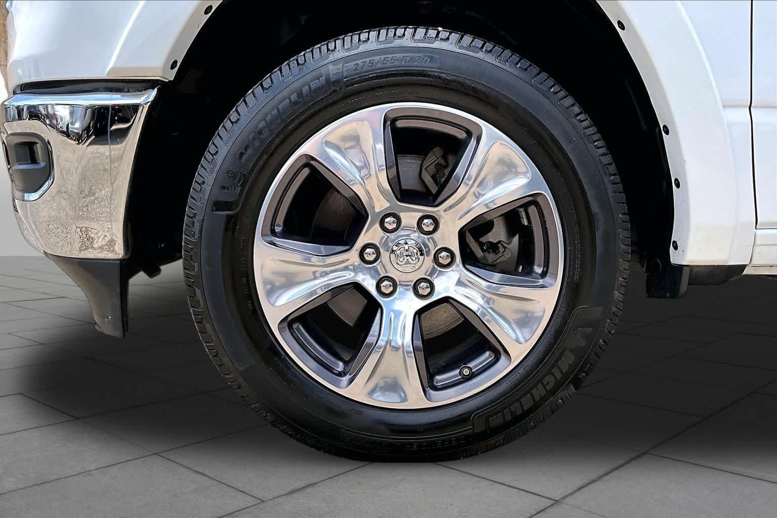 Used 2022 Bright White Clearcoat Ram Laramie image 14