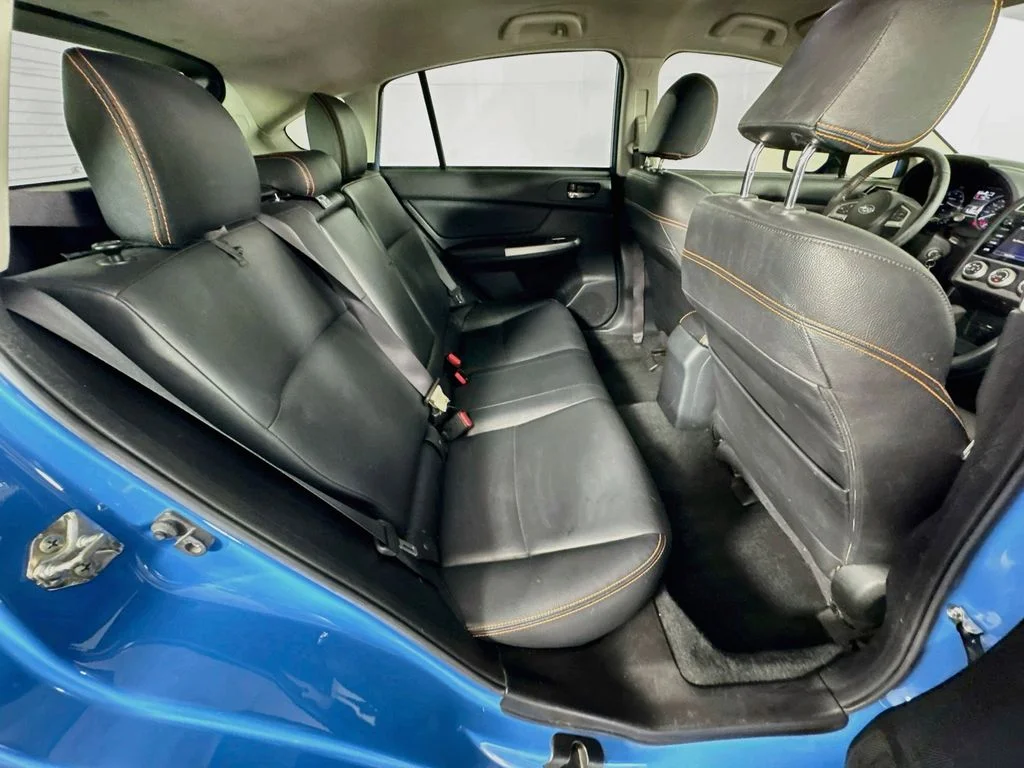 Used 2016 Blue Subaru 2.0i Limited image 32