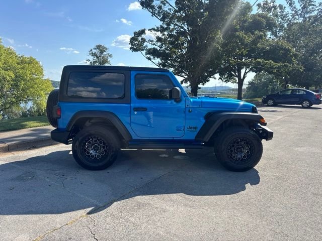 Used 2021 Blue Jeep Sport image 8