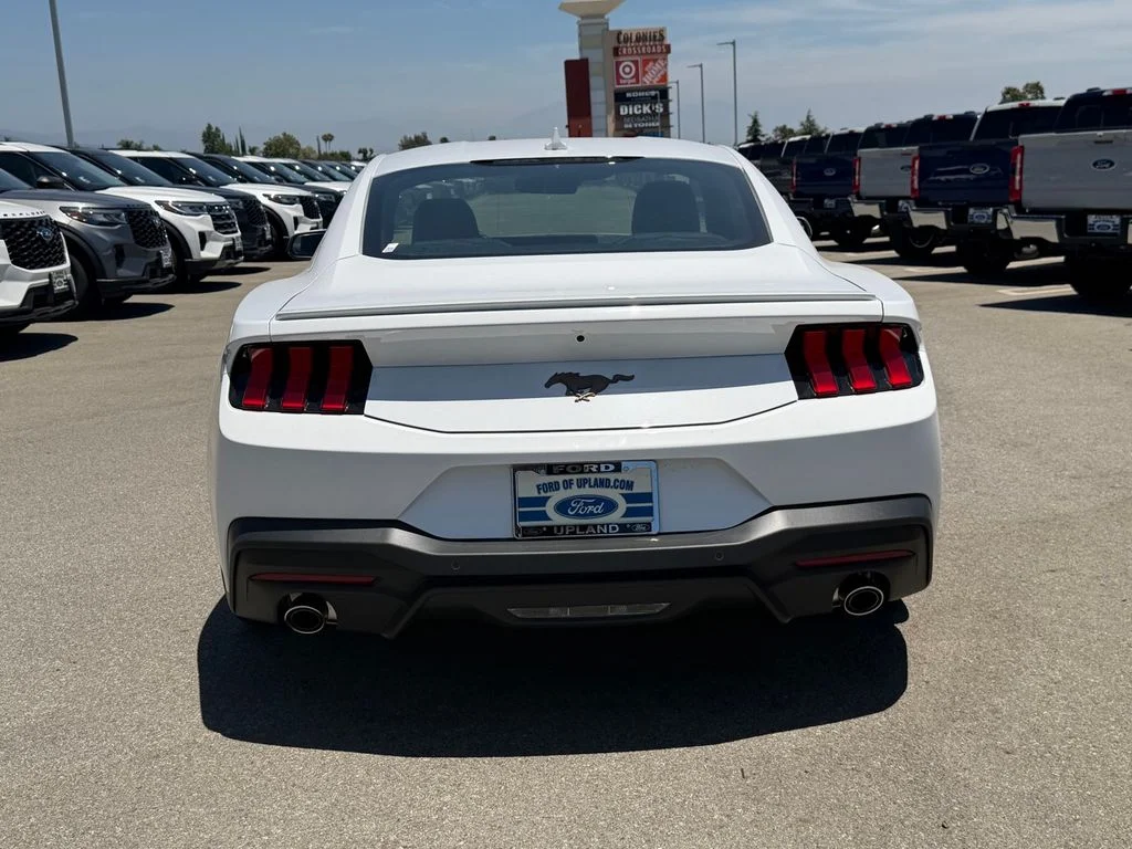 2025 Ford Mustang EcoBoost Premium Fastback - Photo 6