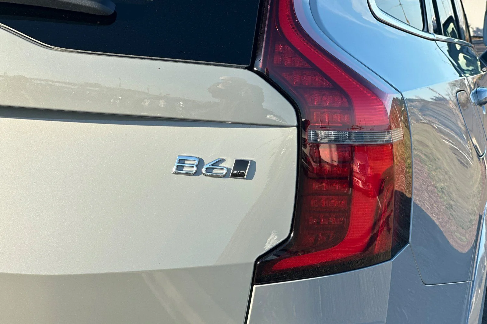 New 2026 Vapour Grey Volvo Ultra image 26