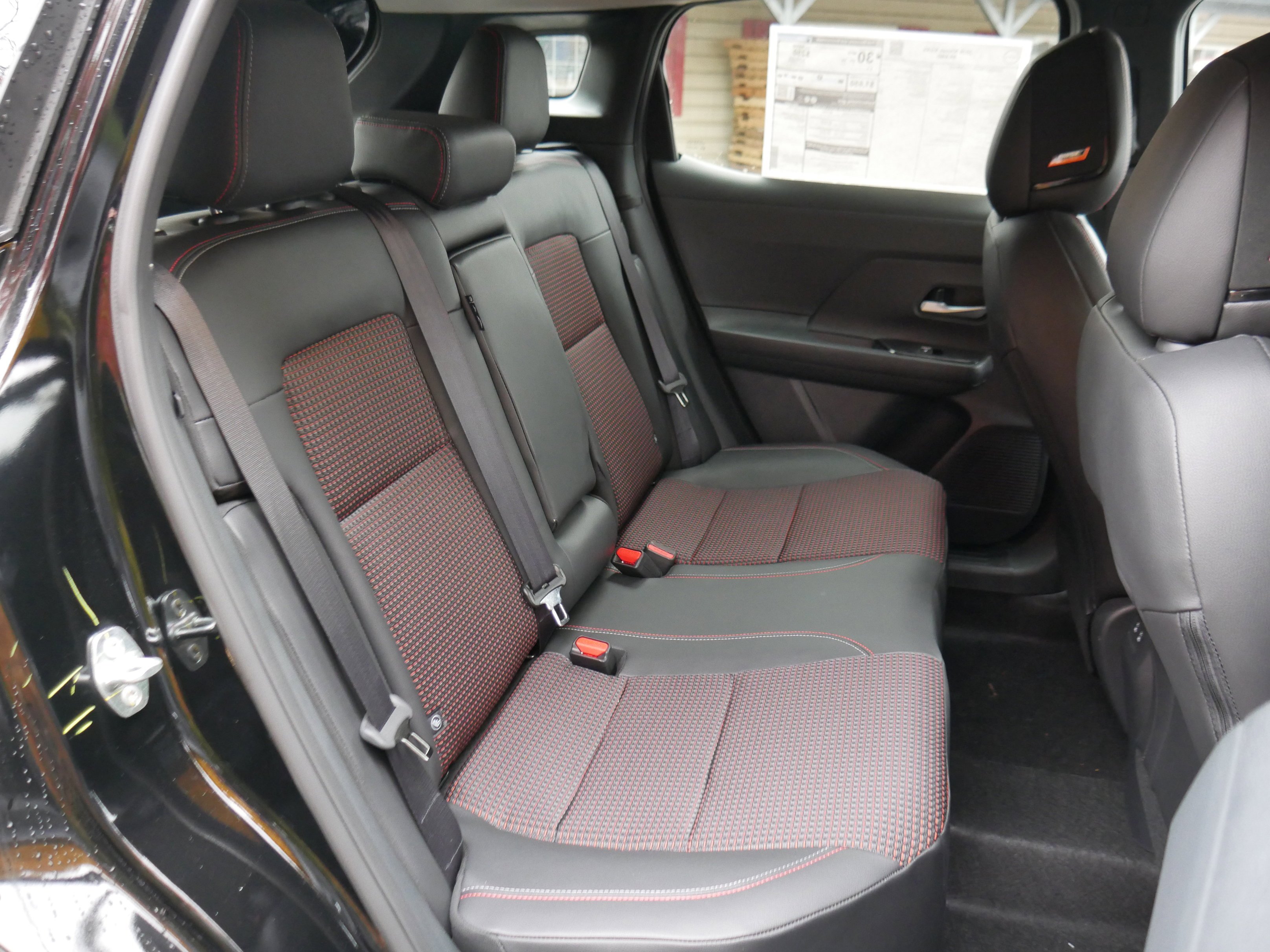2026 Nissan KICKS SR AWD - Photo 27